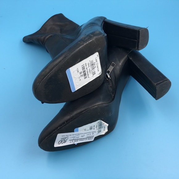 Steve Madden Womens Black  Leather Zip Ankle Boots - Picture 4 of 5